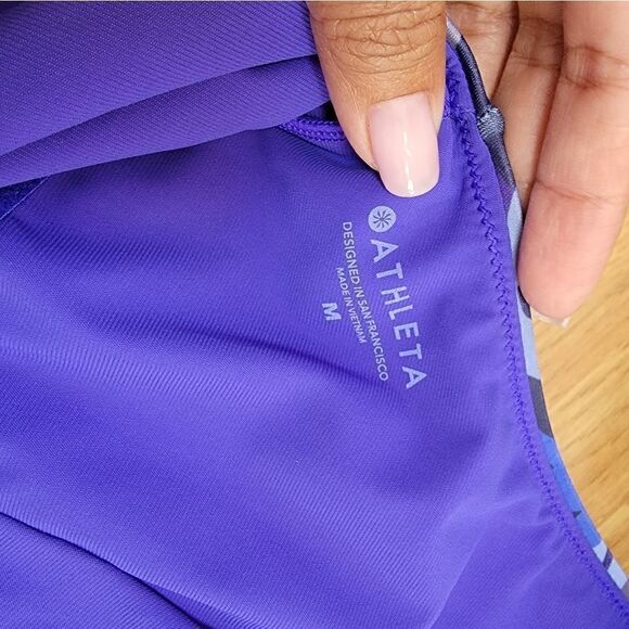 Athleta Twilight Tropical 1-Piece Swimsuit M - Picture 8 of 9